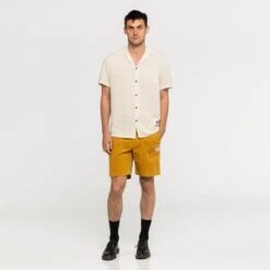 Banks JournalBig Bear Walkshort - Beige