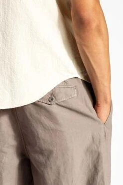 Norse ProjectsChristopher Cotton Linen Short - Warm Grey -Grami Jean Shop Christopher Cotton Linen Short Warm Grey 20220316101055 2