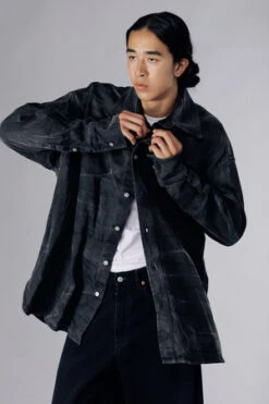 MM6 Maison MargielaCreased Oversized Denim Shirt - Black -Grami Jean Shop Creased Oversized Black Denim Shirt 20231004001148