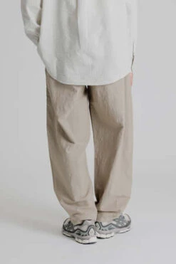 FRIZMWORKSCurved Cuffs Pants - Beige 18 FRIZMWORKSCurved Cuffs Pants - Beige -Grami Jean Shop Curved Cuffs Pants Beige 20230718061001 3