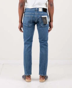 NEUWLou Destination Slim Jeans - Medium 7 NEUWLou Destination Slim Jeans - Medium -Grami Jean Shop Lou Slim Jeans Destination 20220527013443 2