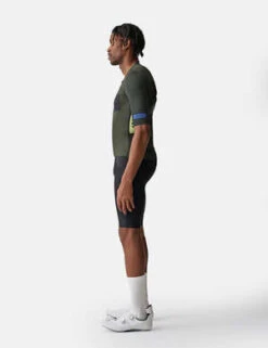MAAPSystem Pro Air Jersey - Bronze Green 9 MAAPSystem Pro Air Jersey - Bronze Green -Grami Jean Shop MAAP System Pro Air Jersey Bronze Green 20231013132643 1