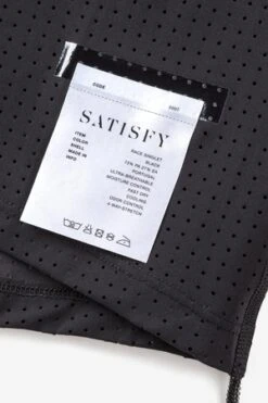 Satisfy RunningSpace-O Singlet -Grami Jean Shop Space O Singlet 20231005010516 1