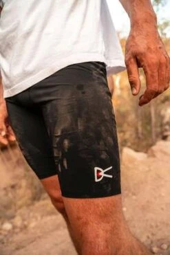 District VisionTomTom Half Tights Shorts - Black