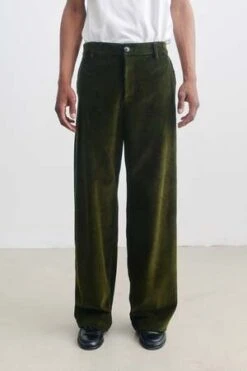 A Kind Of GuiseVali Chino Corduroy - Olive -Grami Jean Shop Vali Chino Olive Corduroy 20230901131831